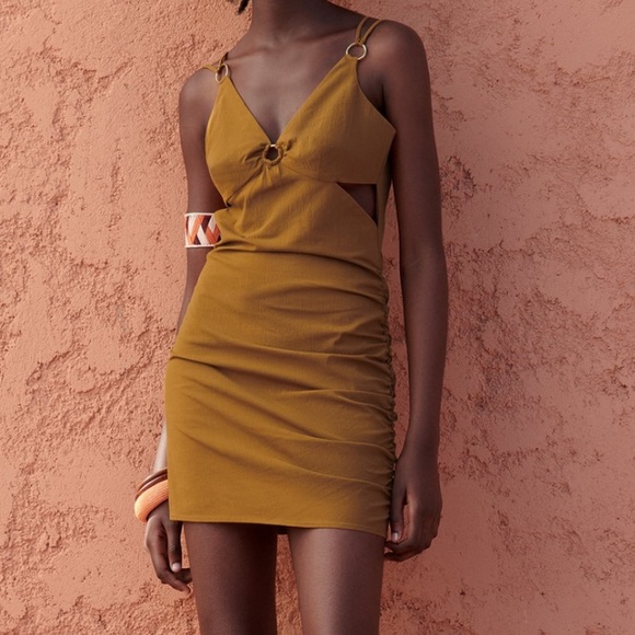🆕 Zara Cut Out Mini Dress - Picture 1 of 8